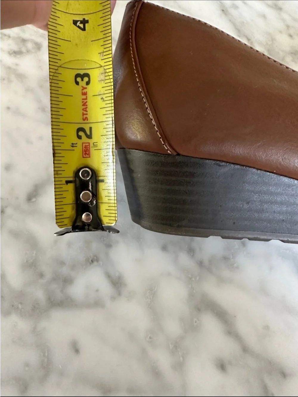 Mi Amore brown wedge